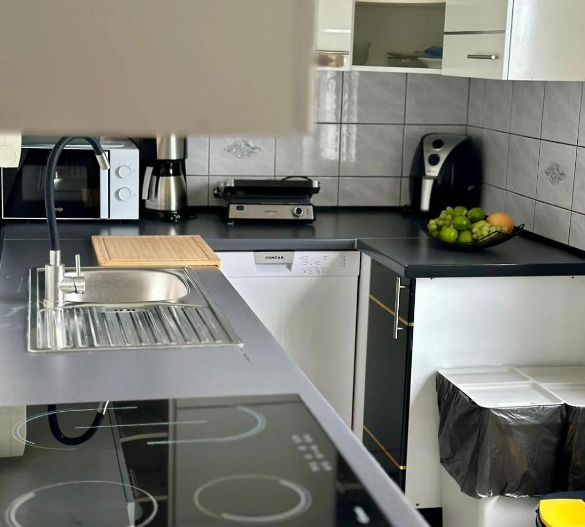 Apartmani More Krk Krk Town